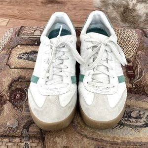 Skechers shoes SN 52321 white and green